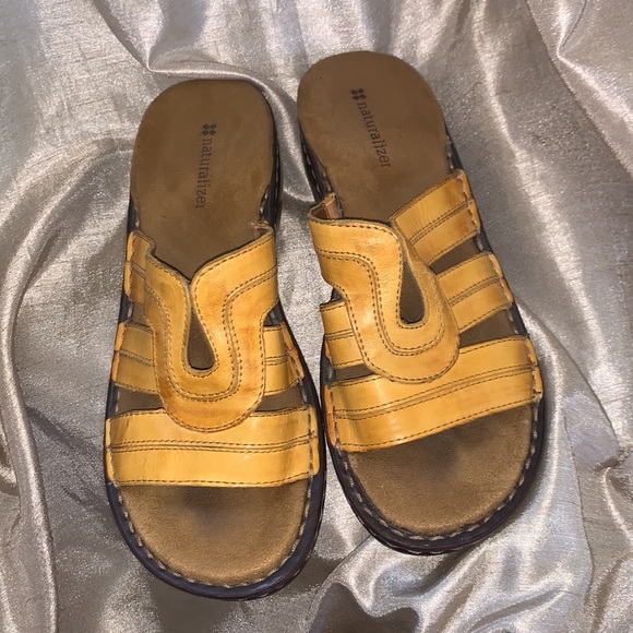 Naturalizer 7 slide sandals - Picture 3 of 8